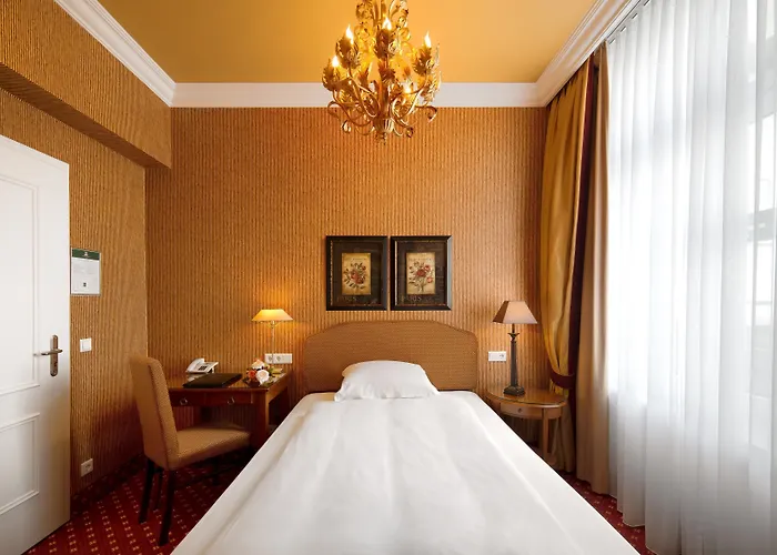 House 4* Hamburg