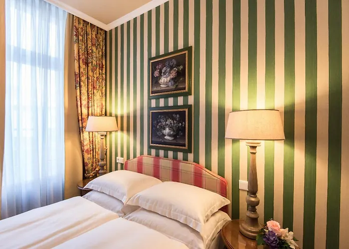 Hotel House